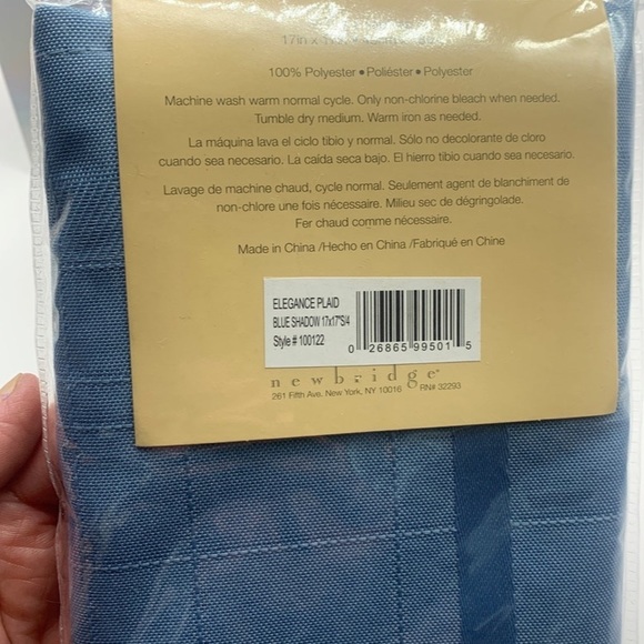 Newbridge cloth napkin set of 4 blue 17" Vintage New - Picture 3 of 4